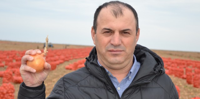 Магомед Магомедов: «Зарабатываю на животноводстве и вкладываю в развитие растениеводства»